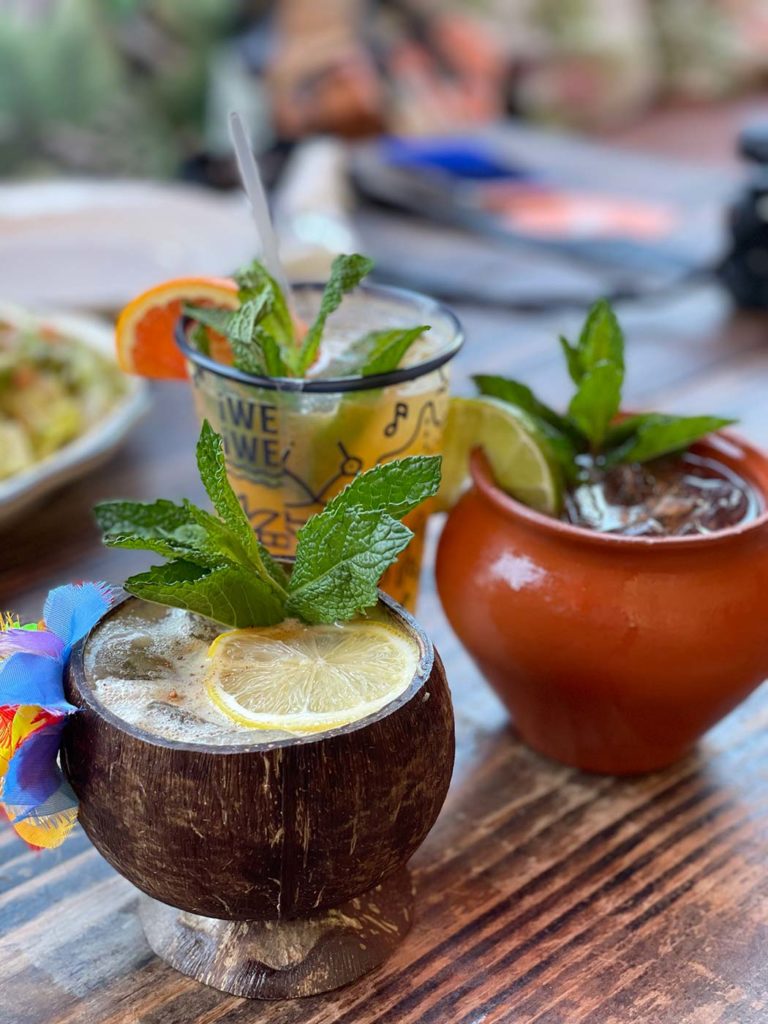 Best Miami Spots for a Quick Drink - La Placita