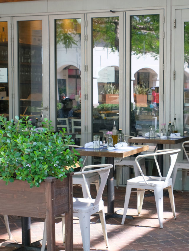 Best Miami Lunch Spots with Outdoor Seating
