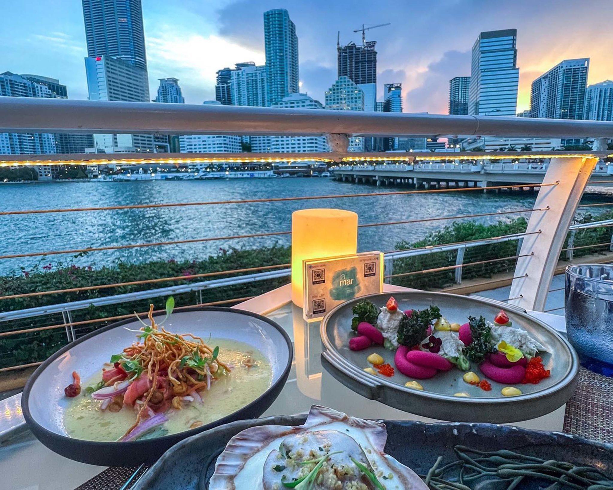 5 Romantic Miami Restaurants on the Water Dish Miami